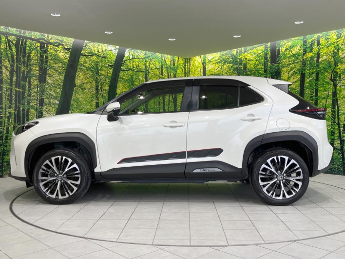 2021 Toyota Yaris Cross 6AA-MXPJ10 (UW-69f021deb7f79)[10]