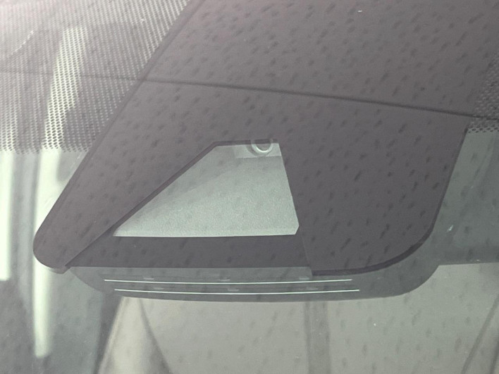 2021 Toyota Yaris Cross 6AA-MXPJ10 (UW-69f021df372c6)[7]