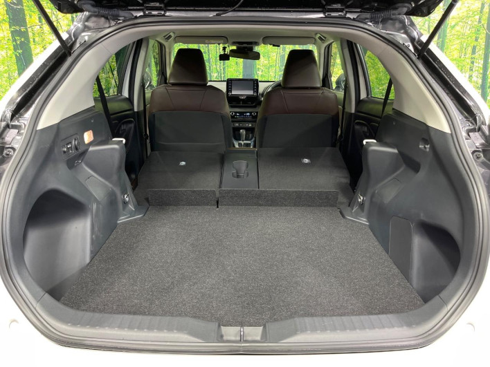 2021 Toyota Yaris Cross 6AA-MXPJ10 (UW-69f021df372c6)[28]