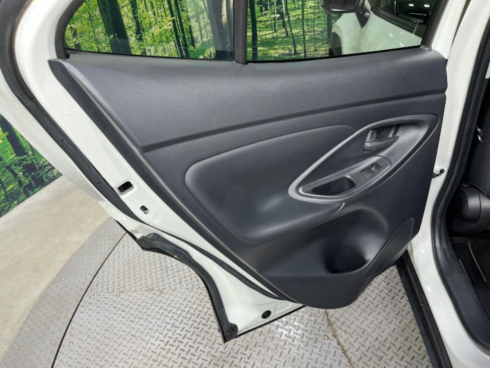 2021 Toyota Yaris Cross 6AA-MXPJ10 (UW-69f021df372c6)[25]