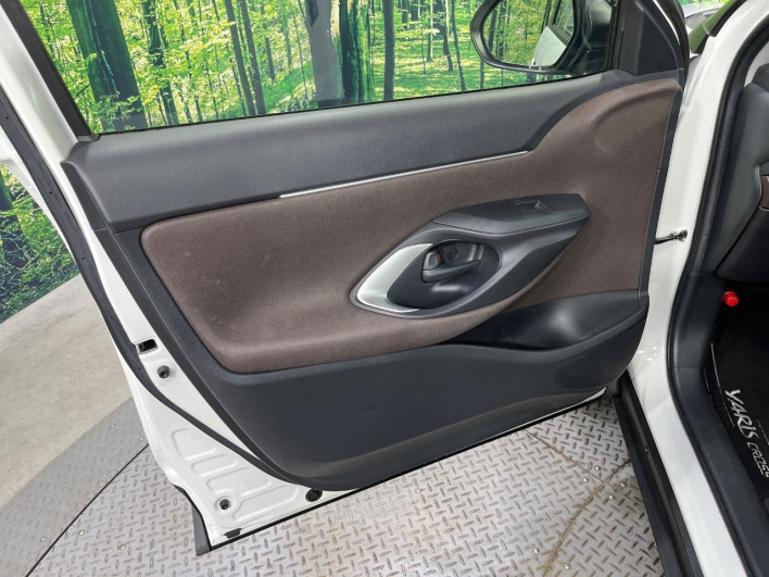 2021 Toyota Yaris Cross 6AA-MXPJ10 (UW-69f021df372c6)[26]