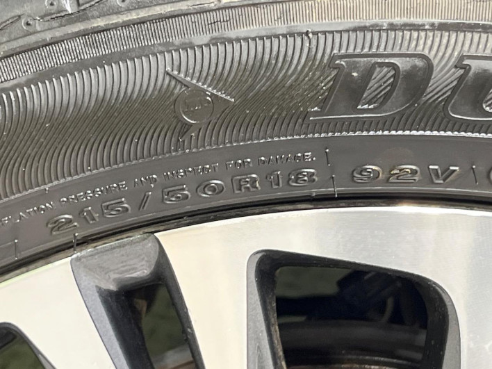 2021 Toyota Yaris Cross 6AA-MXPJ10 (UW-69f021df372c6)[13]