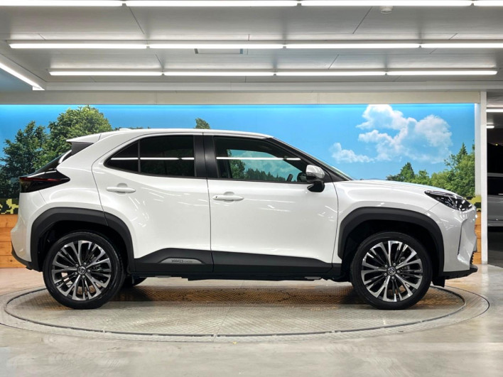 2023 Toyota Yaris Cross 6AA-MXPJ10 (UW-69f021e00bbb0)[15]