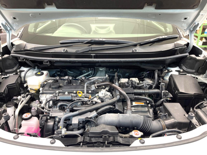 2023 Toyota Yaris Cross 6AA-MXPJ10 (UW-69f021e00bbb0)[4]