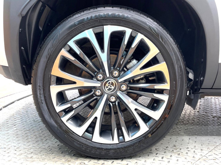 2023 Toyota Yaris Cross 6AA-MXPJ10 (UW-69f021e00bbb0)[24]