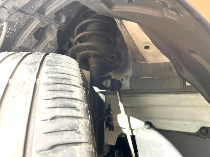 2023 Toyota Yaris Cross 6AA-MXPJ10 (UW-69f021e00bbb0)[20]