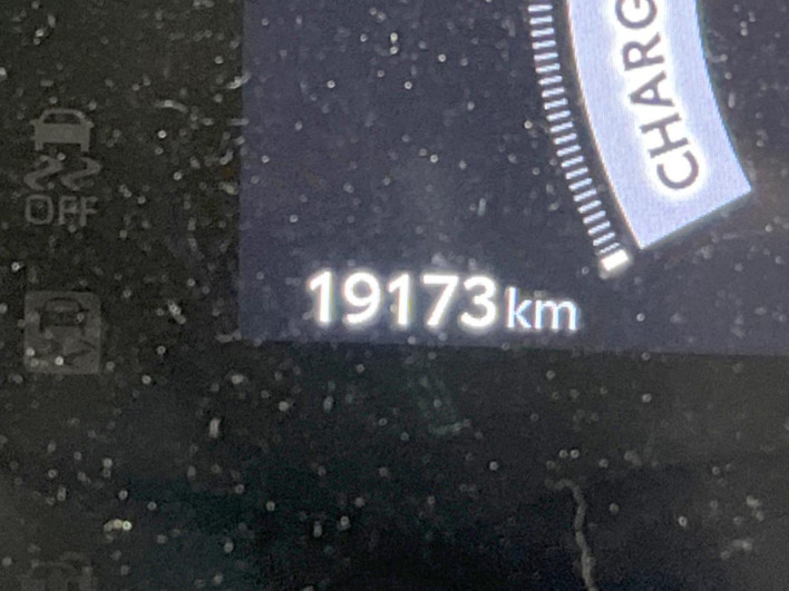 2025 Toyota Yaris Cross 6AA-MXPJ10 (UW-69f021e0a80b2)[2]