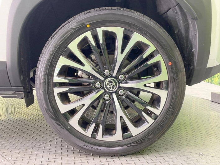 2025 Toyota Yaris Cross 6AA-MXPJ10 (UW-69f021e0a80b2)[14]