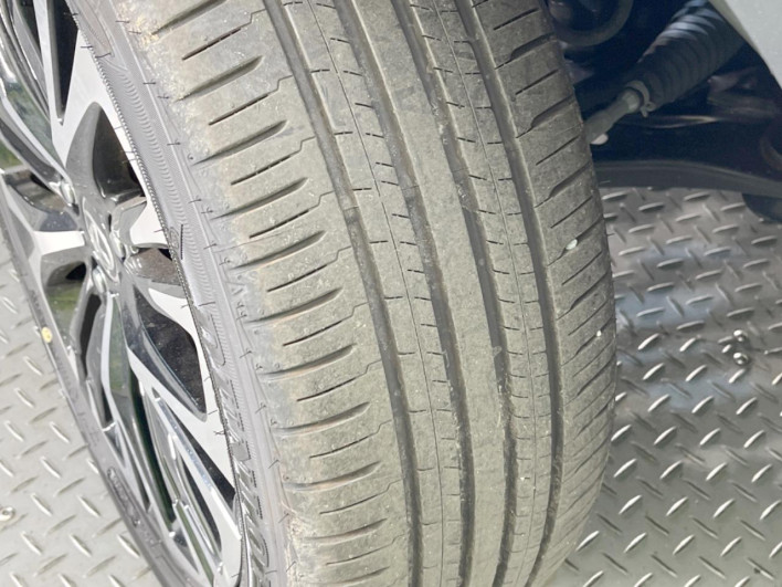 2025 Toyota Yaris Cross 6AA-MXPJ10 (UW-69f021e0a80b2)[13]