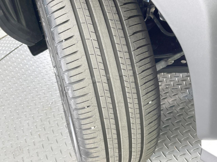 2025 Toyota Yaris Cross 6AA-MXPJ10 (UW-69f021e18da8c)[11]