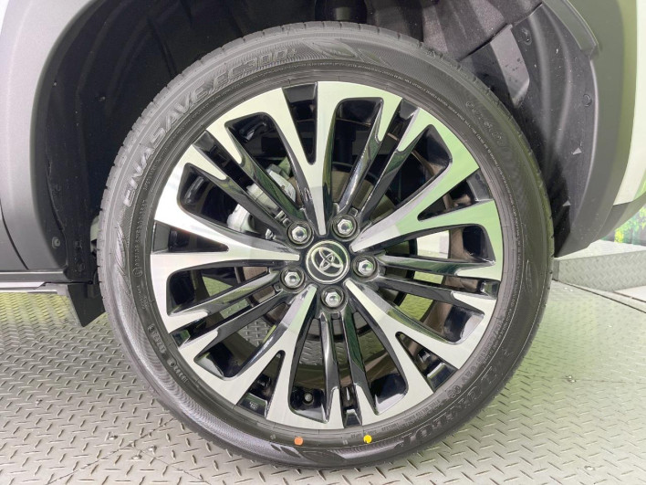 2025 Toyota Yaris Cross 6AA-MXPJ10 (UW-69f021e18da8c)[12]