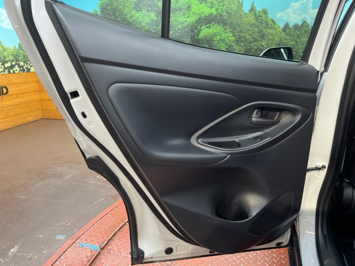 2024 Toyota Yaris Cross 6AA-MXPJ15 (UW-69f021e1eb14a)[11]