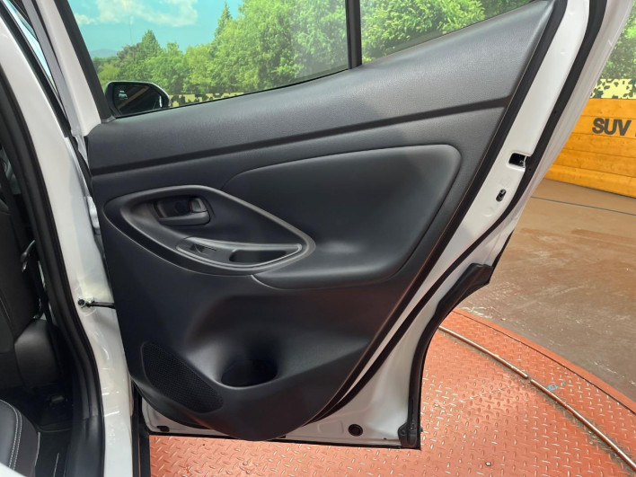 2024 Toyota Yaris Cross 6AA-MXPJ15 (UW-69f021e1eb14a)[5]