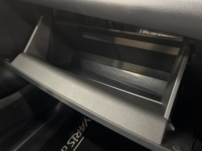 2024 Toyota Yaris Cross 6AA-MXPJ15 (UW-69f021e1eb14a)[26]