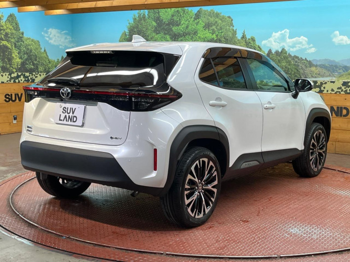 2024 Toyota Yaris Cross 6AA-MXPJ15 (UW-69f021e1eb14a)[15]