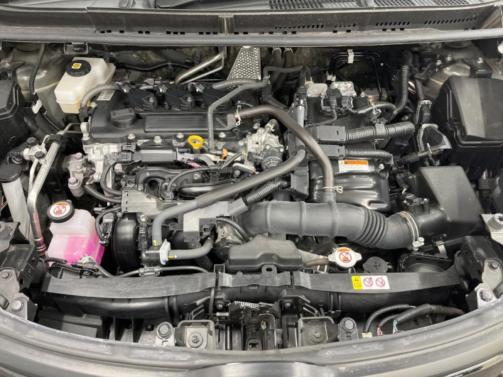 2023 Toyota Sienta 6AA-MXPL10G (UW-69f021e3b67f5)[5]