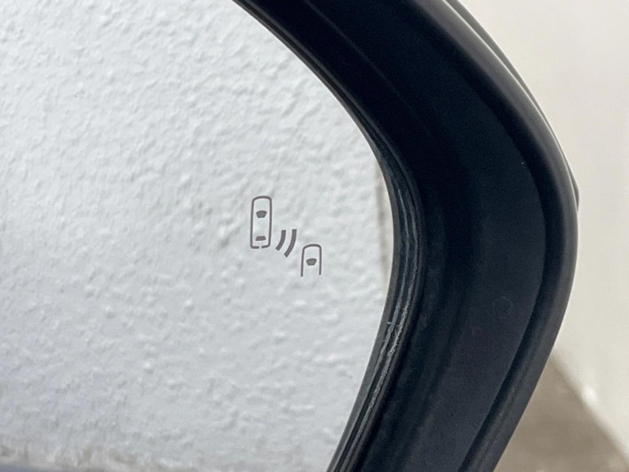 2023 Toyota Sienta 6AA-MXPL10G (UW-69f021e3b67f5)[7]