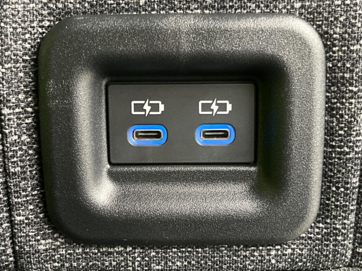 2023 Toyota Sienta 6AA-MXPL10G (UW-69f021e3b994c)[25]