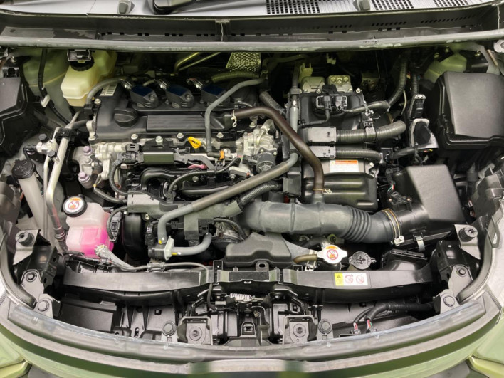 2023 Toyota Sienta 6AA-MXPL10G (UW-69f021e3b994c)[5]