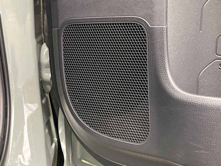 2023 Toyota Sienta 6AA-MXPL10G (UW-69f021e3b994c)[22]