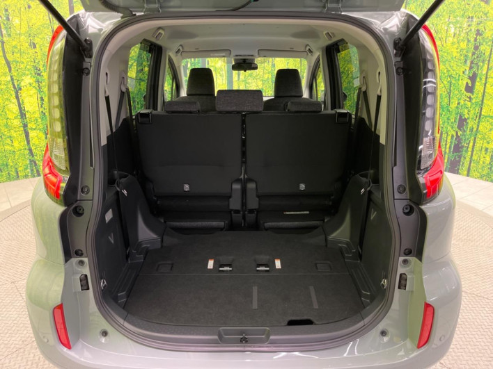 2023 Toyota Sienta 6AA-MXPL10G (UW-69f021e3b994c)[13]