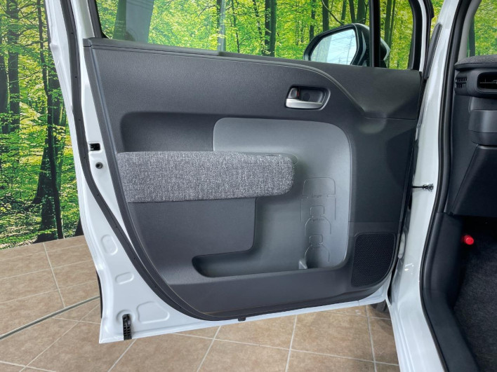 2026 Toyota Sienta 6AA-MXPL10G (UW-69f021e3e99af)[25]