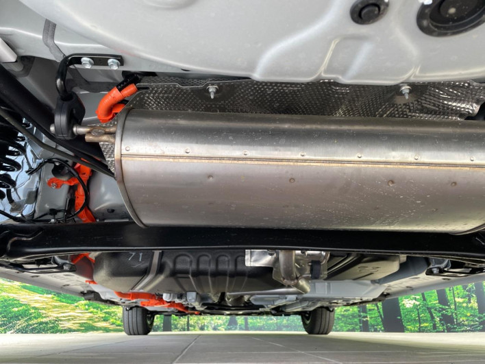 2026 Toyota Sienta 6AA-MXPL10G (UW-69f021e3e99af)[27]