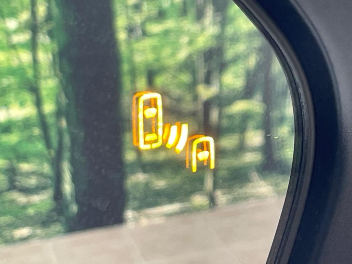 2026 Toyota Sienta 6AA-MXPL10G (UW-69f021e3e99af)[6]