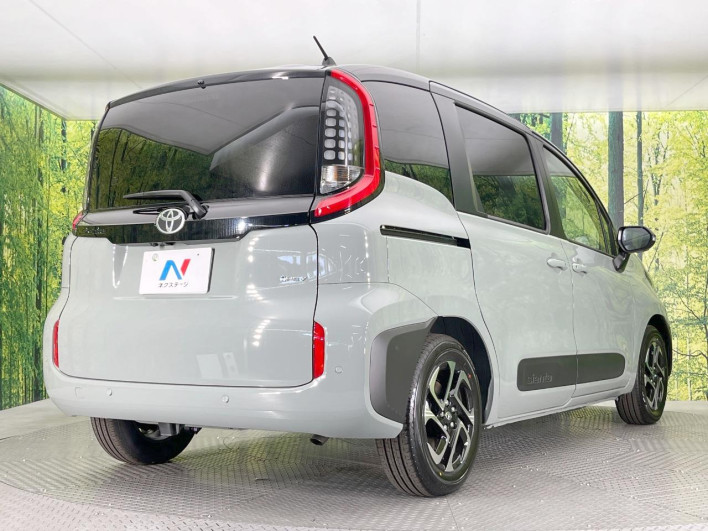 2026 Toyota Sienta 6AA-MXPL10G (UW-69f021e4b5a9f)[20]