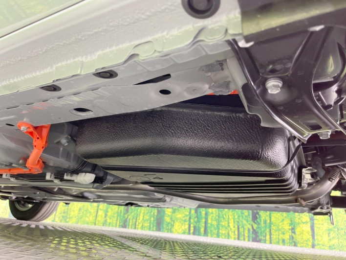 2026 Toyota Sienta 6AA-MXPL10G (UW-69f021e4b5a9f)[28]