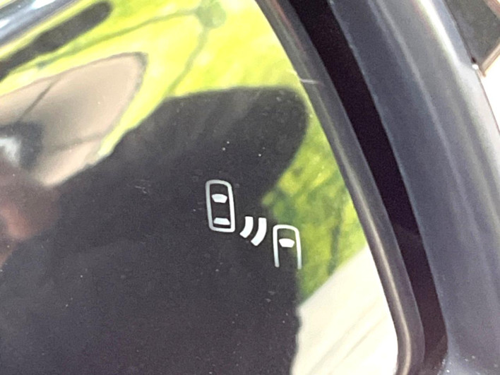 2020 Toyota Harrier 6BA-MXUA80 (UW-69f021e5dd2d5)[29]