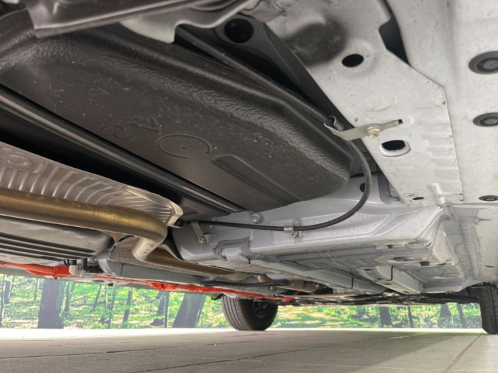 2025 Toyota Sienta 6AA-MXPL15G (UW-69f021e5e3111)[18]