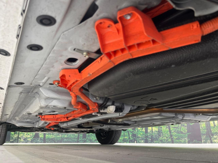 2025 Toyota Sienta 6AA-MXPL15G (UW-69f021e5e3111)[21]