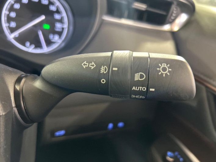 2021 Toyota Harrier 6BA-MXUA80 (UW-69f021e69570d)[22]