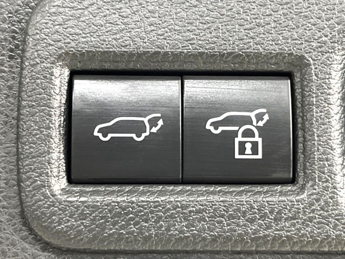 2021 Toyota Harrier 6BA-MXUA80 (UW-69f021e777c6c)[9]