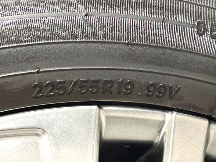 2021 Toyota Harrier 6BA-MXUA80 (UW-69f021e777c6c)[25]