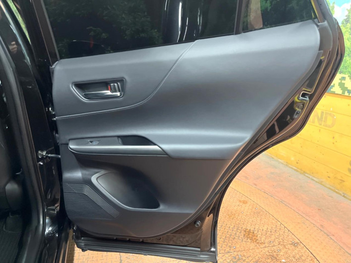 2022 Toyota Harrier 6BA-MXUA80 (UW-69f021e82e62f)[19]