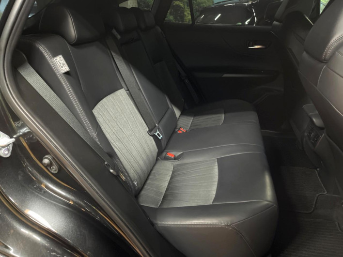 2022 Toyota Harrier 6BA-MXUA80 (UW-69f021e82e62f)[20]