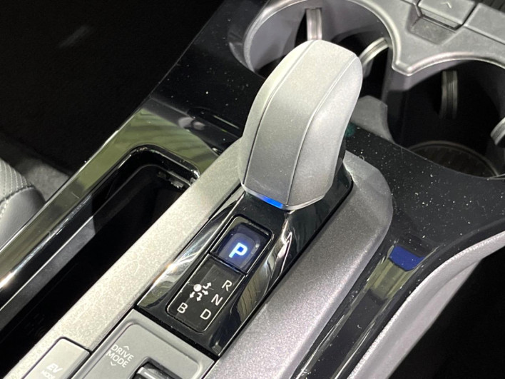 2023 Toyota Prius 6AA-MXWH60 (UW-69f021e8c042b)[28]