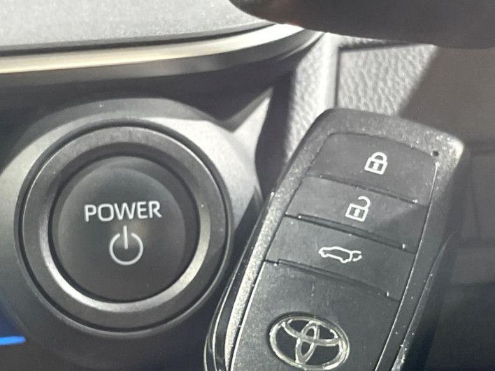 2023 Toyota Prius 6AA-MXWH60 (UW-69f021e8c042b)[11]