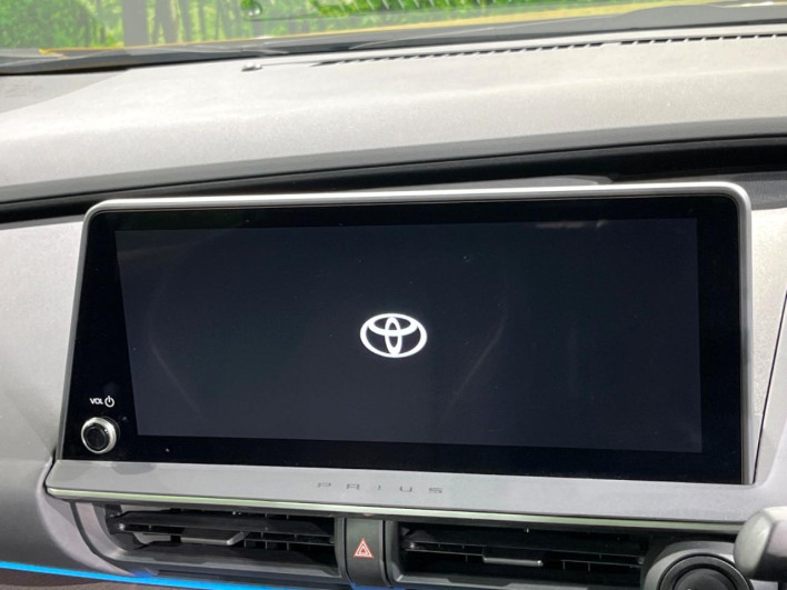 2023 Toyota Prius 6AA-MXWH60 (UW-69f021e8c042b)[10]