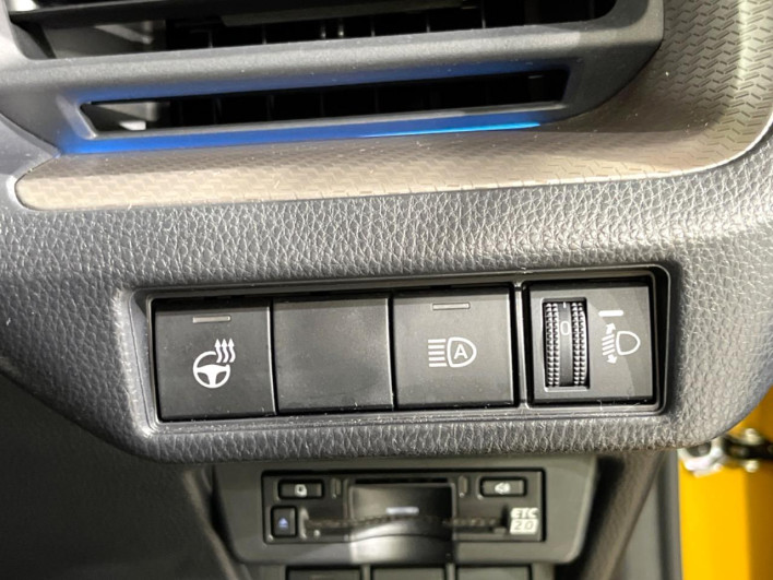 2023 Toyota Prius 6AA-MXWH60 (UW-69f021e8c042b)[18]