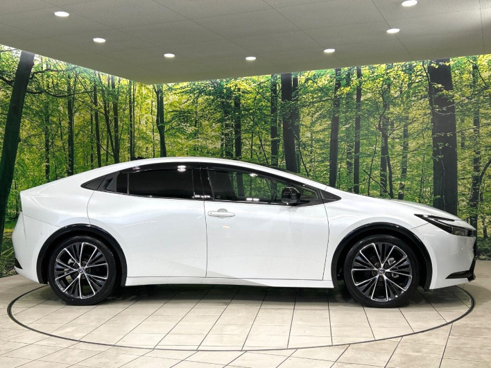 2023 Toyota Prius 6AA-MXWH60 (UW-69f021e96f375)[10]