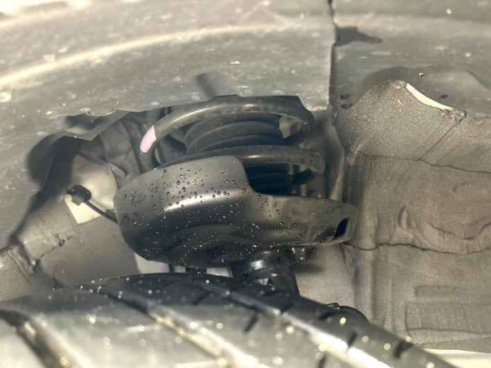 2023 Toyota Prius 6AA-MXWH60 (UW-69f021e96f375)[20]