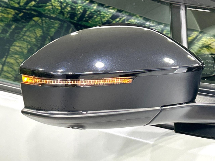 2023 Toyota Prius 6AA-MXWH60 (UW-69f021e96f375)[19]