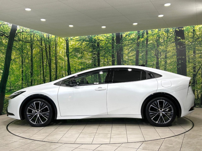 2023 Toyota Prius 6AA-MXWH60 (UW-69f021e96f375)[6]