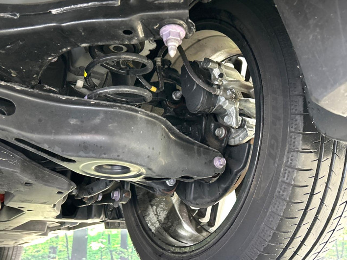 2023 Toyota Prius 6AA-MXWH60 (UW-69f021e96f375)[22]