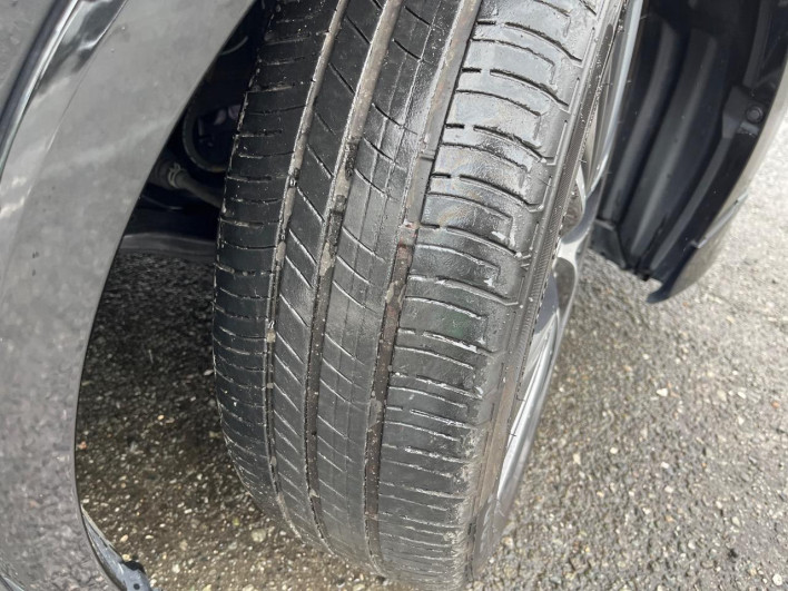 2024 Toyota Prius 6AA-MXWH60 (UW-69f021e9dcb9b)[12]