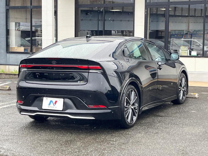 2024 Toyota Prius 6AA-MXWH60 (UW-69f021e9dcb9b)[17]