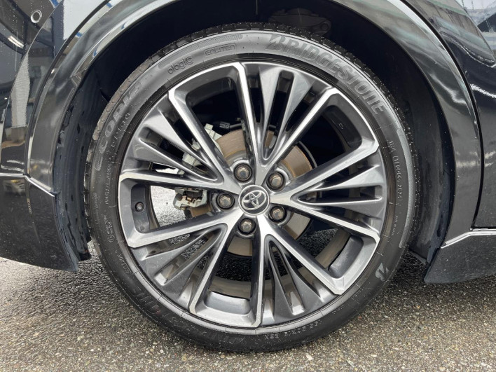 2024 Toyota Prius 6AA-MXWH60 (UW-69f021e9dcb9b)[11]